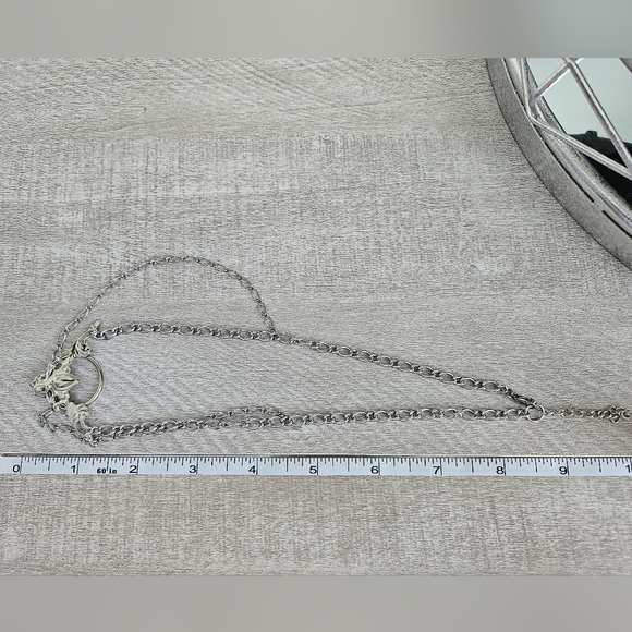 Stainless Steel Necklace With Filigree Center - Picture 2 of 2